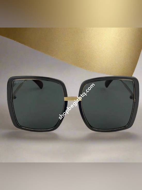 Designers Brands For Customers That Love To Wear Casual and Elegant Accessories; main image 13